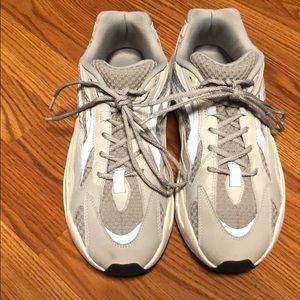 Adidas Yeezy 700 Static